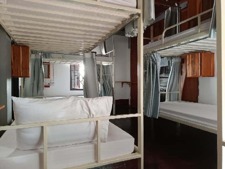 City Backpackers & Travel Luang Prabang Exterior photo